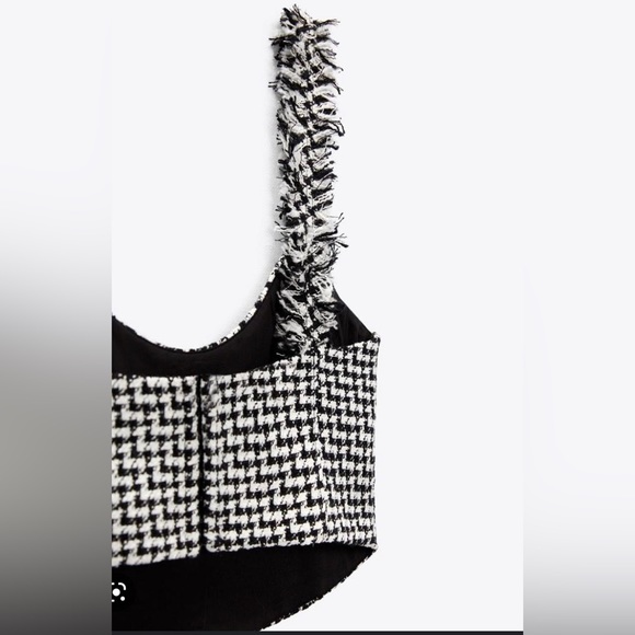ZARA || Houndstooth crop top || black and white - Picture 3 of 4